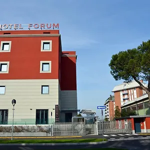 Hotel Forum